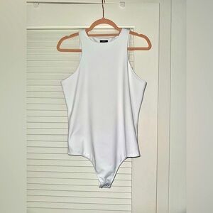 Express High Compression Body Contour White Sleeveless Bodysuit M